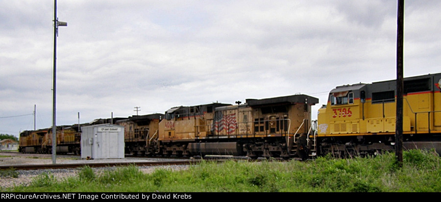 UP 4024